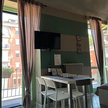 Bon Bon Del Corso Con Terrazzo E Aria Condizionata Apartment Asti Exterior photo